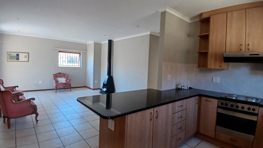 3 Bedroom Property for Sale in Sandbaai Western Cape